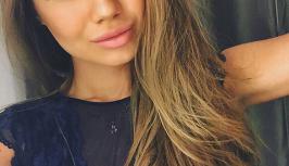 Cute and pretty girl in chatroom