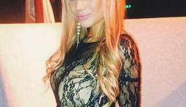 Blonde girl is so sexy on randomchat
