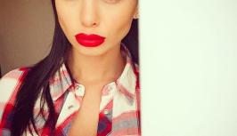 Sexy girl in shirt and with red lipstick is single and she waiting for you on chat